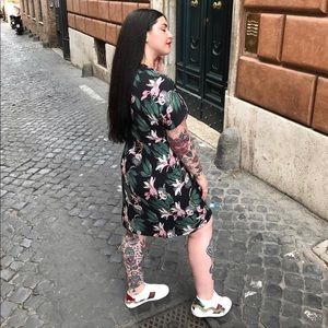 Meet your Posher, Christina